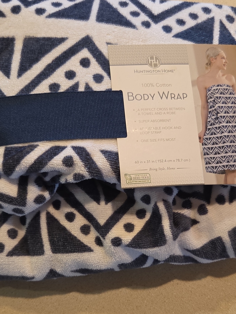 Huntington Home Navy & White Geometric Cotton Body Wrap
